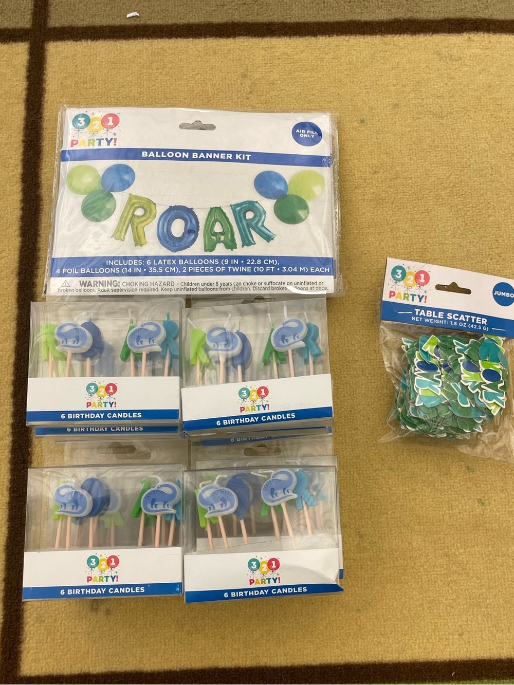 NEW!! Dinosaur themed party decorations - candles, balloon set, table scatter